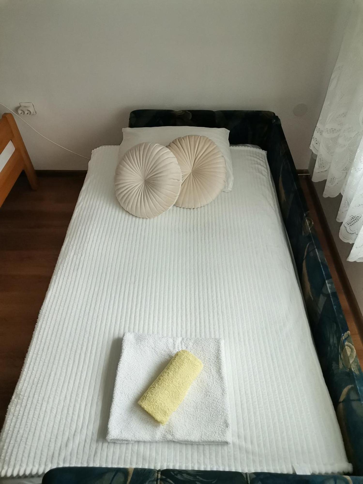 Aki Apartment Drvar Екстериор снимка